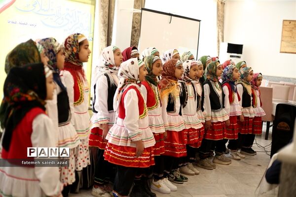 تجلیل از فعالان عرصه تربیت در میاندورود