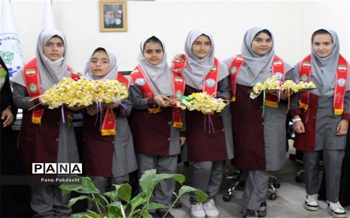 هدف از تشکیل سازمان دانش‌آموزی، تقویت تربیت اجتماعی و روحیه نظم و قانون‌گرایی است