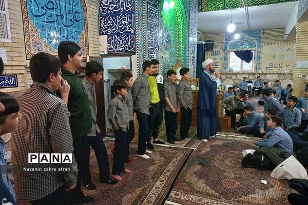 جشن تکلیف پسران دبیرستان ۱۳ آبان رودهن