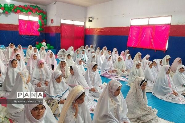 اولین‌ نماز‌های جماعت دانش‌آموزان نومکلف دبستان اندیشه رودهن