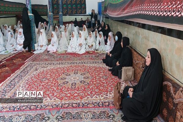 برگزاری مراسم جشن تکلیف دانش‌آموزان شهرستان حمیدیه