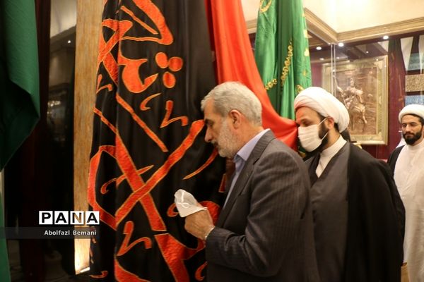 بازدید وزیر آموزش و پرورش از موزه امام علی(ع) در قم