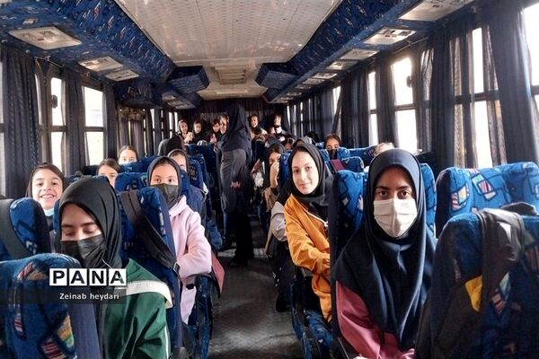 اردوی تفریحی مدرسه‌ دخترانه ۱۳ آبان خوشنام ملارد