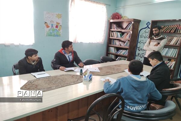 برگزاری کارگاه‌ توجیهی مرحله استانی  مسابقات قرآن عترت و نماز دانش‌آموزان پسر خلیل آباد