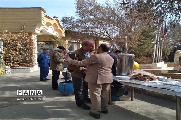 جلسه هم‌اندیشی پیشکسوتان( عهد ماندگار) در اردوگاه ثامن الحجج