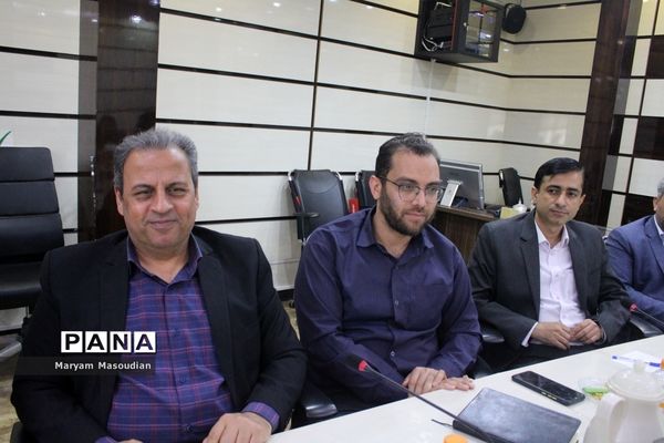 کارگاه توانمند‌سازی با محوریت ارزیابی دستگاه و جشنواره شهید رجایی در بوشهر