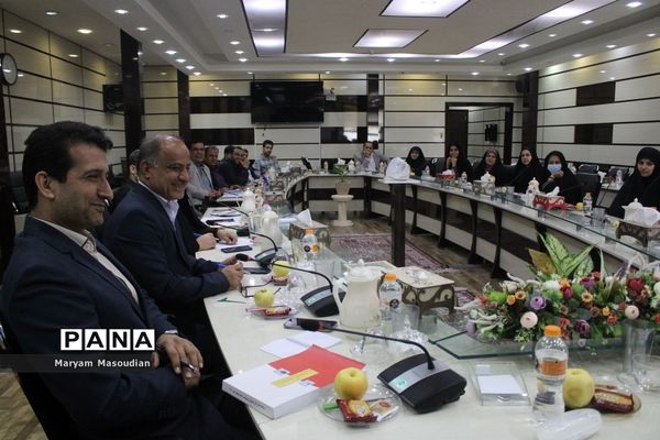 کارگاه توانمند‌سازی با محوریت ارزیابی دستگاه و جشنواره شهید رجایی در بوشهر