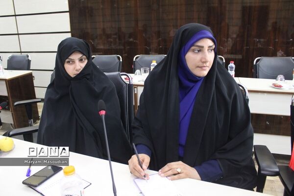 کارگاه توانمند‌سازی با محوریت ارزیابی دستگاه و جشنواره شهید رجایی در بوشهر
