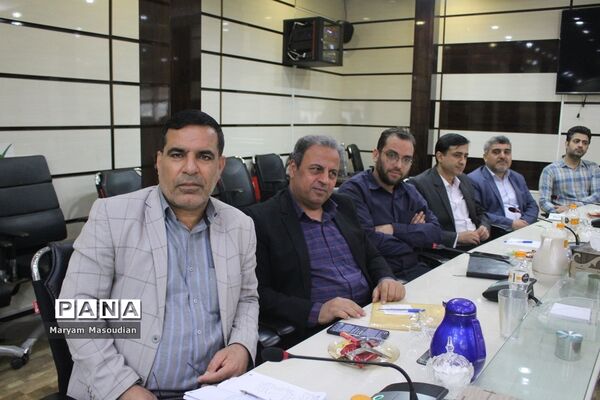کارگاه توانمند‌سازی با محوریت ارزیابی دستگاه و جشنواره شهید رجایی در بوشهر