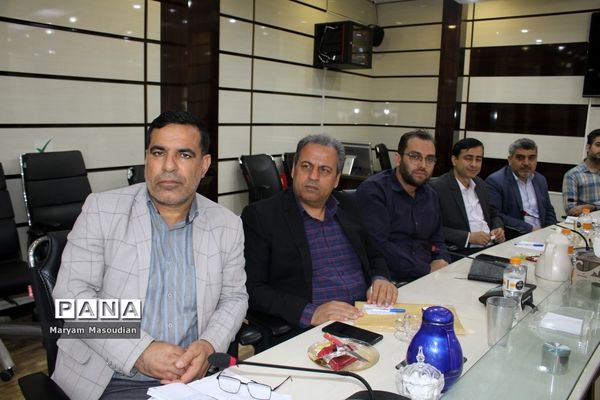 کارگاه توانمند‌سازی با محوریت ارزیابی دستگاه و جشنواره شهید رجایی در بوشهر