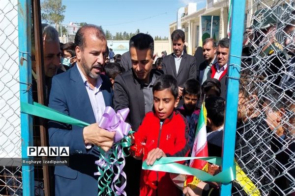 افتتاح زمین  چمن مصنوعی دبستان قرآنی منتظرقائم خاتم