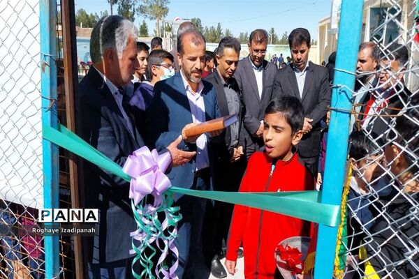 افتتاح زمین  چمن مصنوعی دبستان قرآنی منتظرقائم خاتم