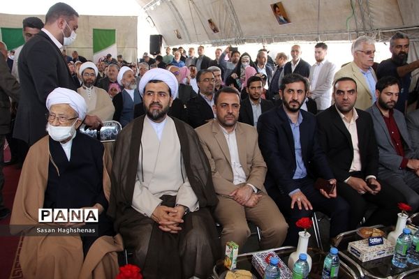 گرامیداشت روزدرختکاری با حضورعضو مجلس خبرگان رهبری دراسلامشهر