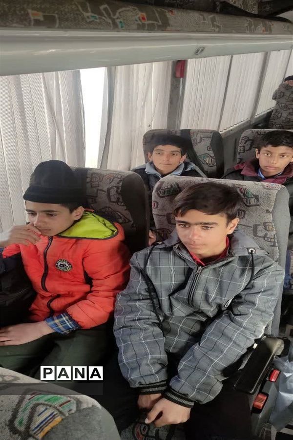 اعزام دانش‌آموزان پسر زیارت اولی خراسان جنوبی به مشهد مقدس