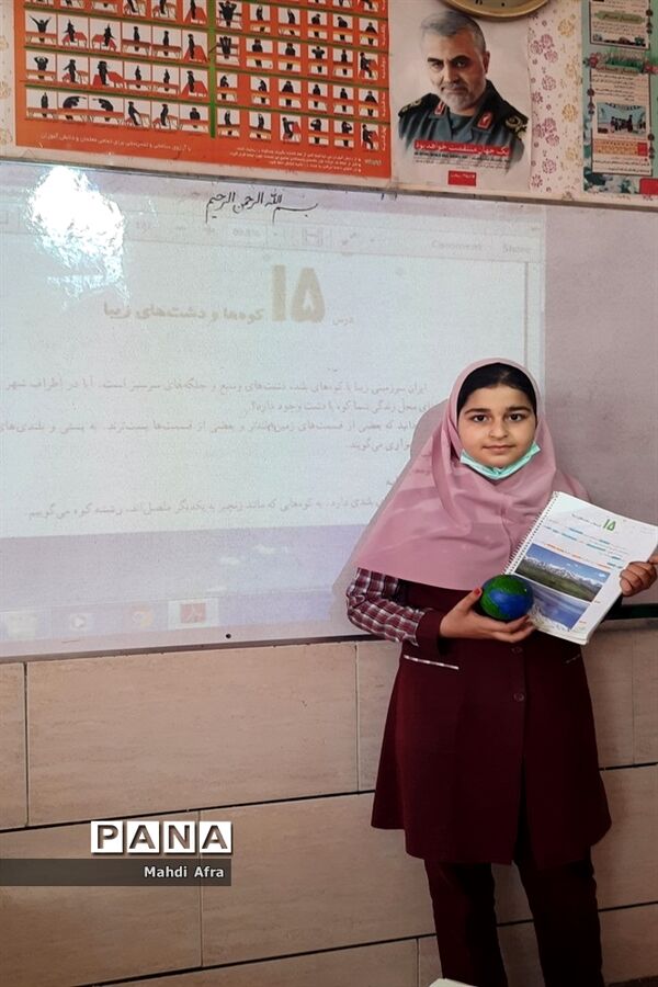 اداره یک روزه مدرسه توسط دانش‌آموزان دبستان صدیقات 2 بهبهان