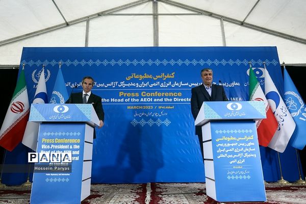 کنفرانس مطبوعاتی مشترک رئیس سازمان انرژی اتمی ایران و مدیرکل آژانس بین‌المللی انرژی اتمی