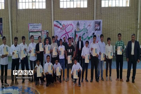 حضور پرشور جوانان شادگانی در مراسم ولادت حضرت اکبر«ع»  و روز جوان