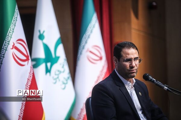 نشست خبری رئیس دانشگاه فرهنگیان کشور