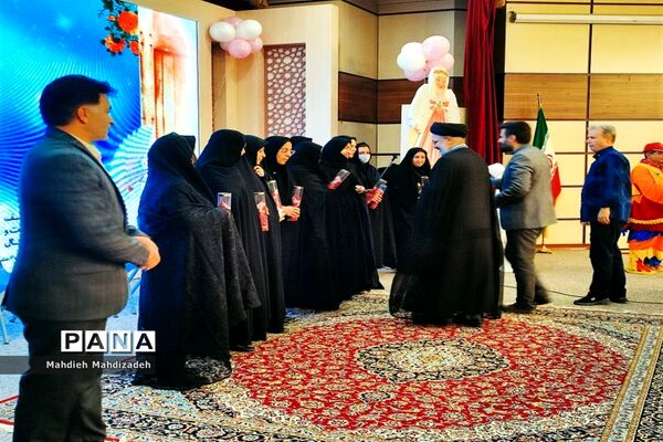 برگزاری جشن تکلیف بزرگ فرشتگان مشهدی