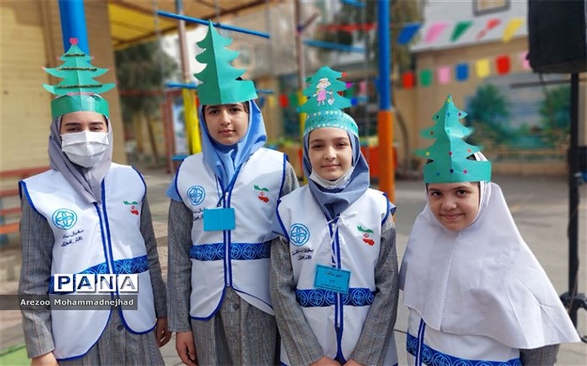 دانش‌آموزان، همیاران طبیعت سازمان منابع طبیعی کشور هستند