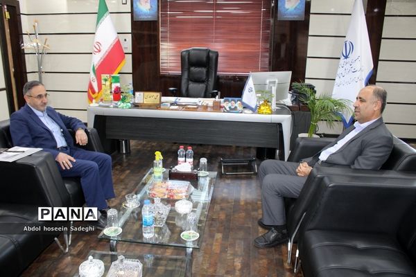 سومین روز فعالیت ستاد ارتباطات مردمی سفر ریاست جمهوری در آموزش و پرورش استان بوشهر