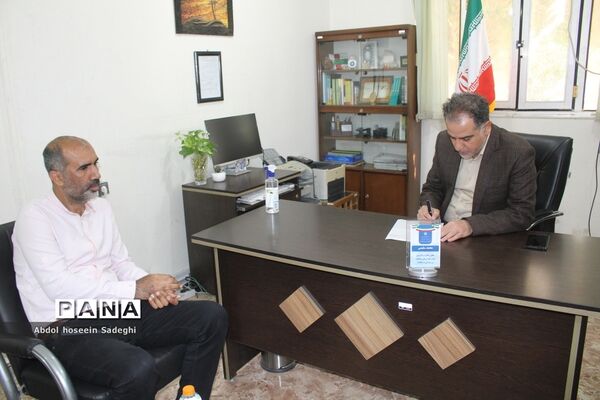 سومین روز فعالیت ستاد ارتباطات مردمی سفر ریاست جمهوری در آموزش و پرورش استان بوشهر