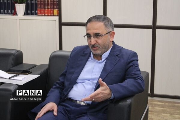 سومین روز فعالیت ستاد ارتباطات مردمی سفر ریاست جمهوری در آموزش و پرورش استان بوشهر