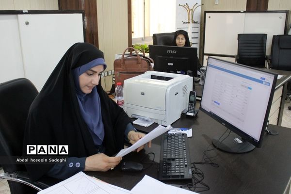 سومین روز فعالیت ستاد ارتباطات مردمی سفر ریاست جمهوری در آموزش و پرورش استان بوشهر