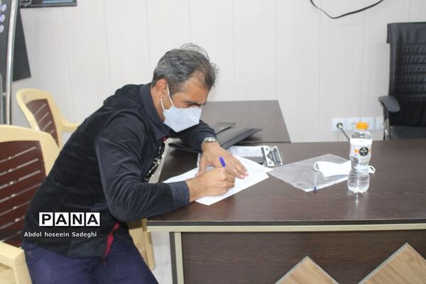 سومین روز فعالیت ستاد ارتباطات مردمی سفر ریاست جمهوری در آموزش و پرورش استان بوشهر