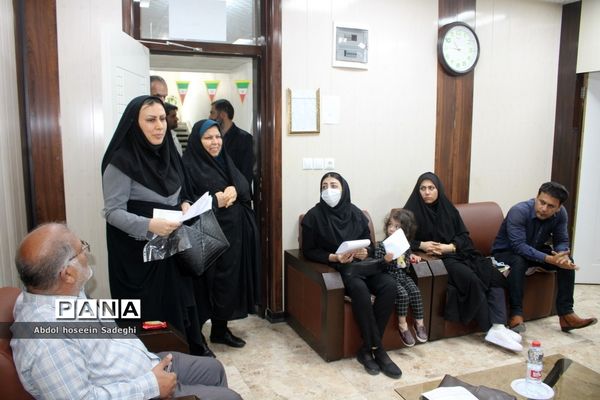 سومین روز فعالیت ستاد ارتباطات مردمی سفر ریاست جمهوری در آموزش و پرورش استان بوشهر