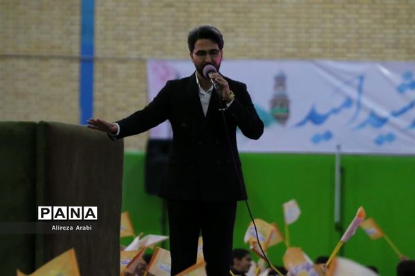 مراسم بزرگ عاشقان مهدی در کاشمر