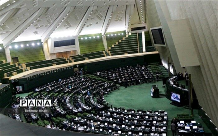 وزارت آموزش‌و‌پرورش اعتبارات تامین سرانه دانش‌آموزی را به حساب مدارس‌ واریز می‌کند