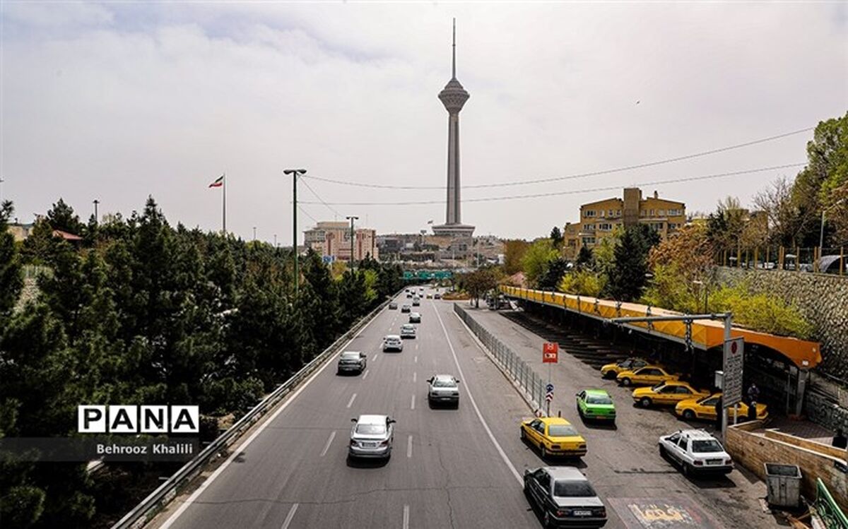 خدمت‌رسانی نوروزی در پایتخت توسط 27 هزار نیروی خدمات شهری و فضای سبز