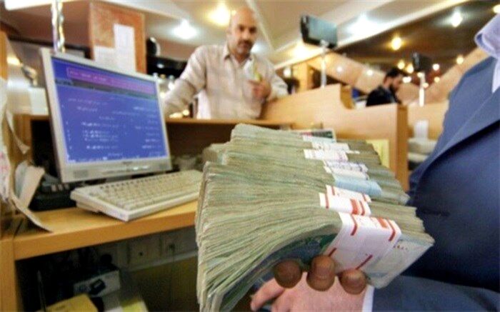 ۱۶ درصد تسهیلات پرداختی بانک‌ها در قالب وام خرد بوده است