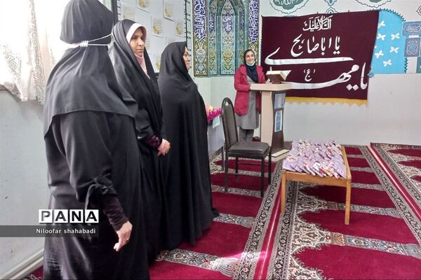 برگزاری جشن اعیاد شعبانیه و تقدیر از فعالان پرورشی در دبیرستان شهید همت ملارد