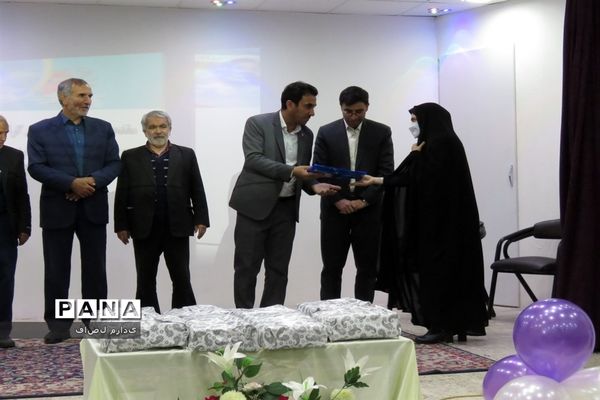 تقدیر از مربیان کانون سلمان خلیل‌آباد