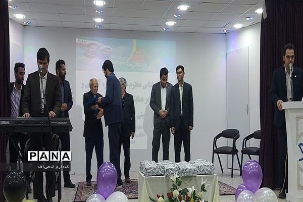 تقدیر از مربیان کانون سلمان خلیل‌آباد