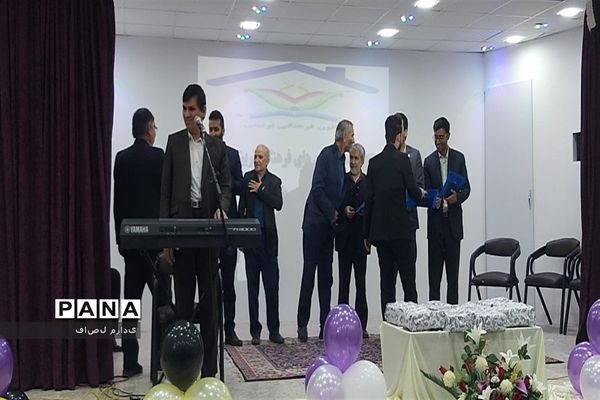 تقدیر از مربیان کانون سلمان خلیل‌آباد