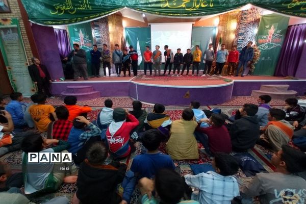 روز اول اردوی دانش‌آموزان زیارت اولی اصفهانی در مشهد مقدس