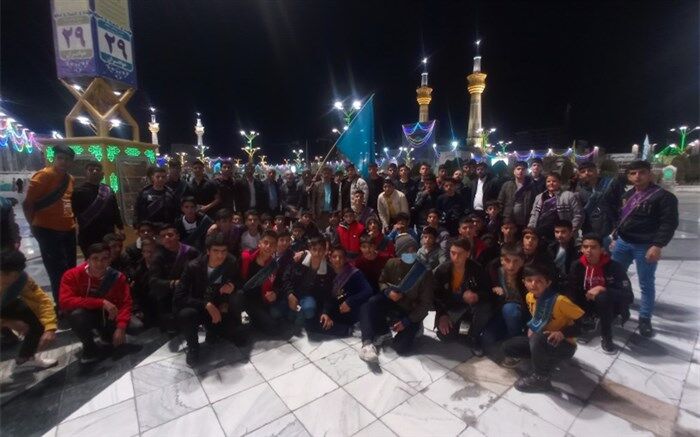 با دیدن ضریح آقا علی ابن موسی الرضا (ع) حسی داشتم که نمی‌توان آن را توصیف کرد
