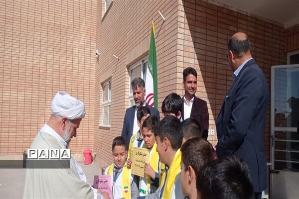 برگزاری جشن نیکوکاری در شهرستان ورزنه