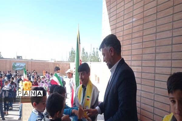 برگزاری جشن نیکوکاری در شهرستان ورزنه