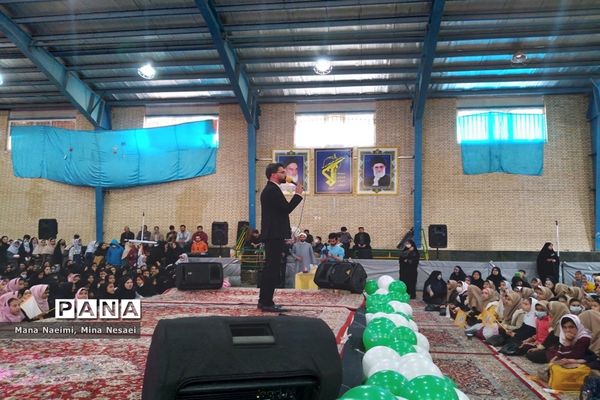 اجتماع عظیم دختران عاشقان مهدی (عج) در شهرستان کاشمر