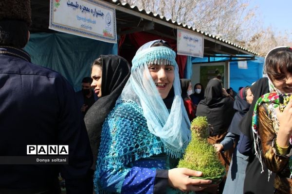 جشنواره معجزه طبیعت در ناحیه یک بهارستان