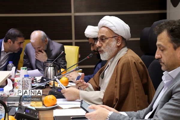 جلسه شورای معاونان و روسای آموزش و پرورش استان آذربایجان شرقی