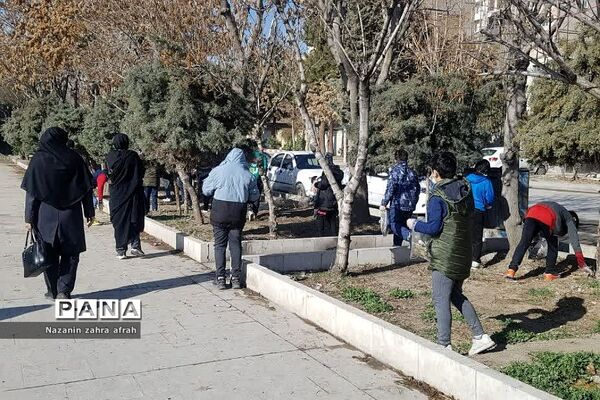 جشنواره پلاگینگ در دبستان پسرانه سما یک رودهن