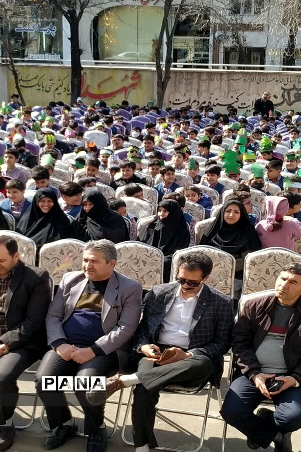 برگزاری مراسم روز درختکاری در آموزشگاه علامه حلی ناحیه‌۲ زنجان