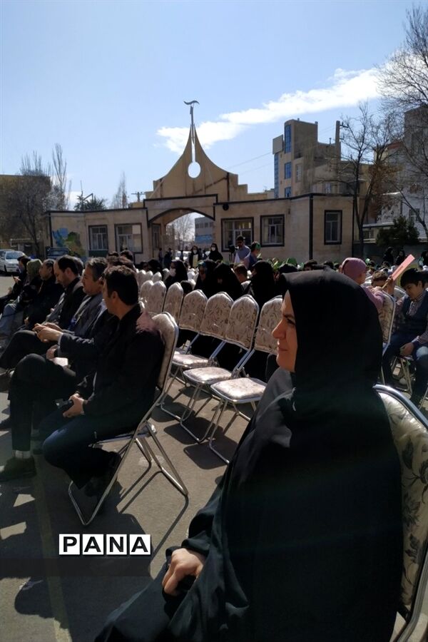 برگزاری مراسم روز درختکاری در آموزشگاه علامه حلی ناحیه‌۲ زنجان