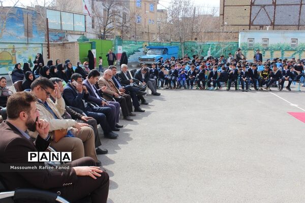 نواختن زنگ نیکوکاری در شهرستان گلبهار