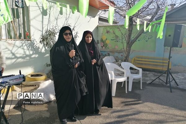 جشن نیمه شعبان در دبستان شهدای کریتون ۲ رودهن